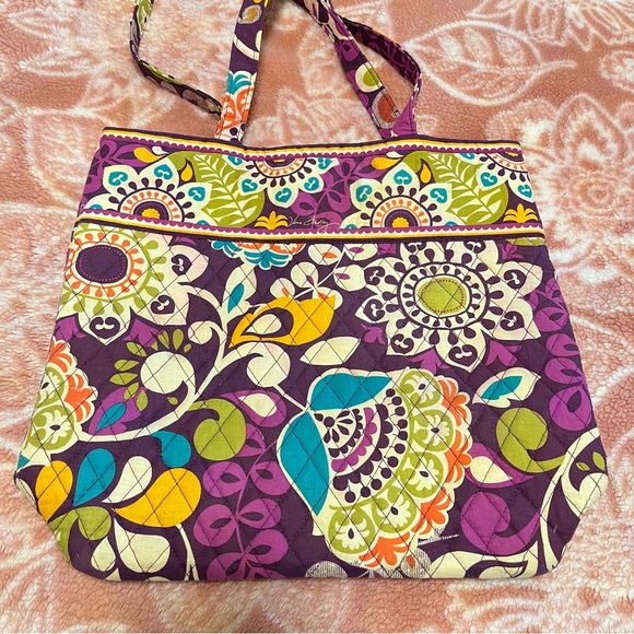 Vera Bradley Handbags - Vera Bradley Tote Bag
